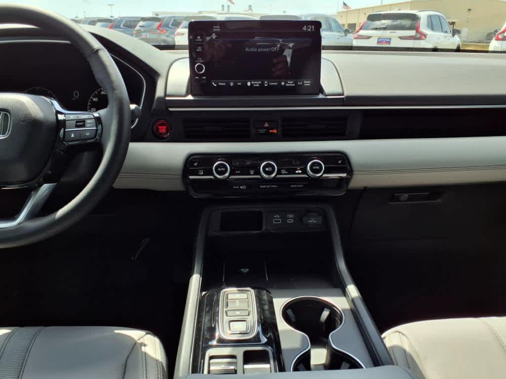 Thumbnail: 2025 Honda Pilot - 16