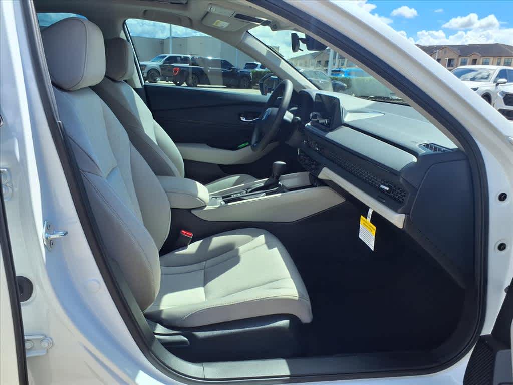 Thumbnail: 2025 Honda Accord - 14