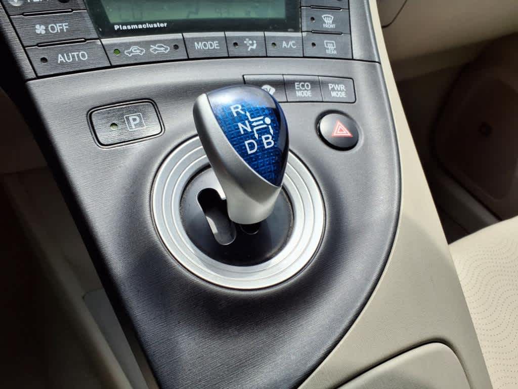 Thumbnail: 2011 Toyota Prius - 17