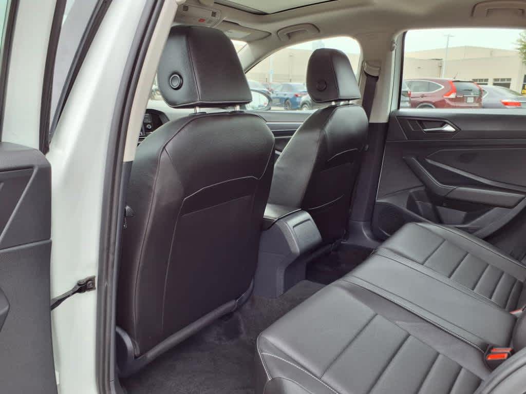 2023 Volkswagen Jetta SE 12