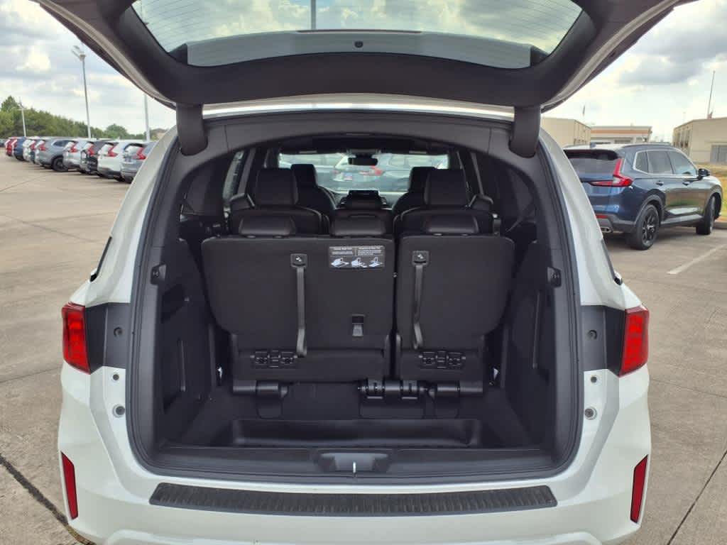 Thumbnail: 2025 Honda Odyssey - 19