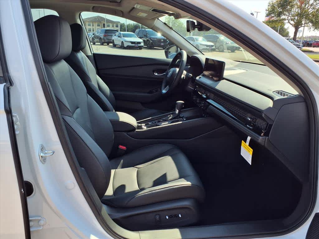 Thumbnail: 2025 Honda Accord - 14