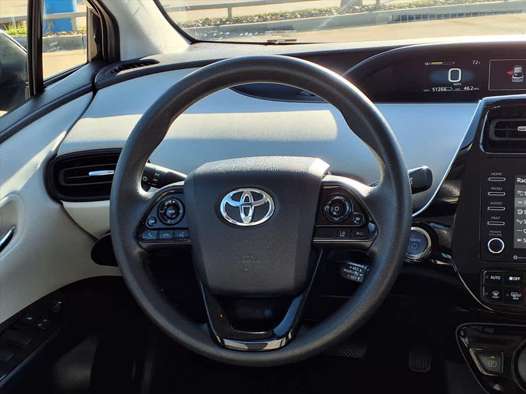 Thumbnail: 2022 Toyota Prius - 16