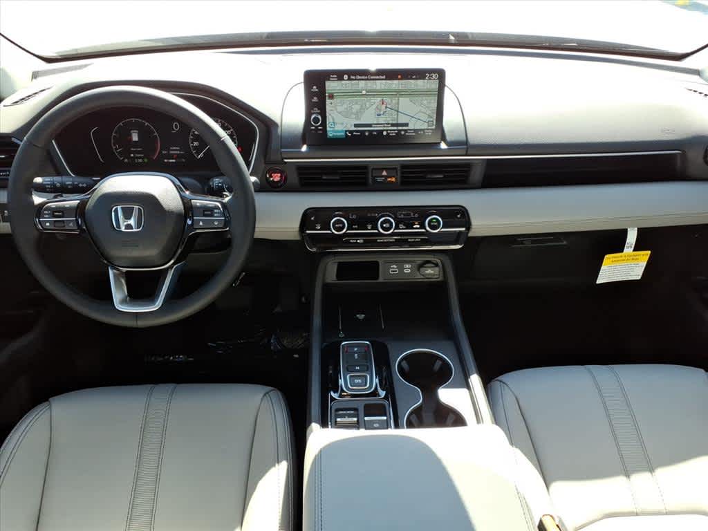 Thumbnail: 2025 Honda Pilot - 10