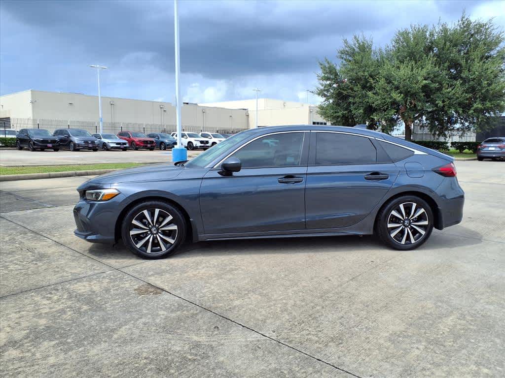 2024 Honda Civic Hatchback EX-L photo 2