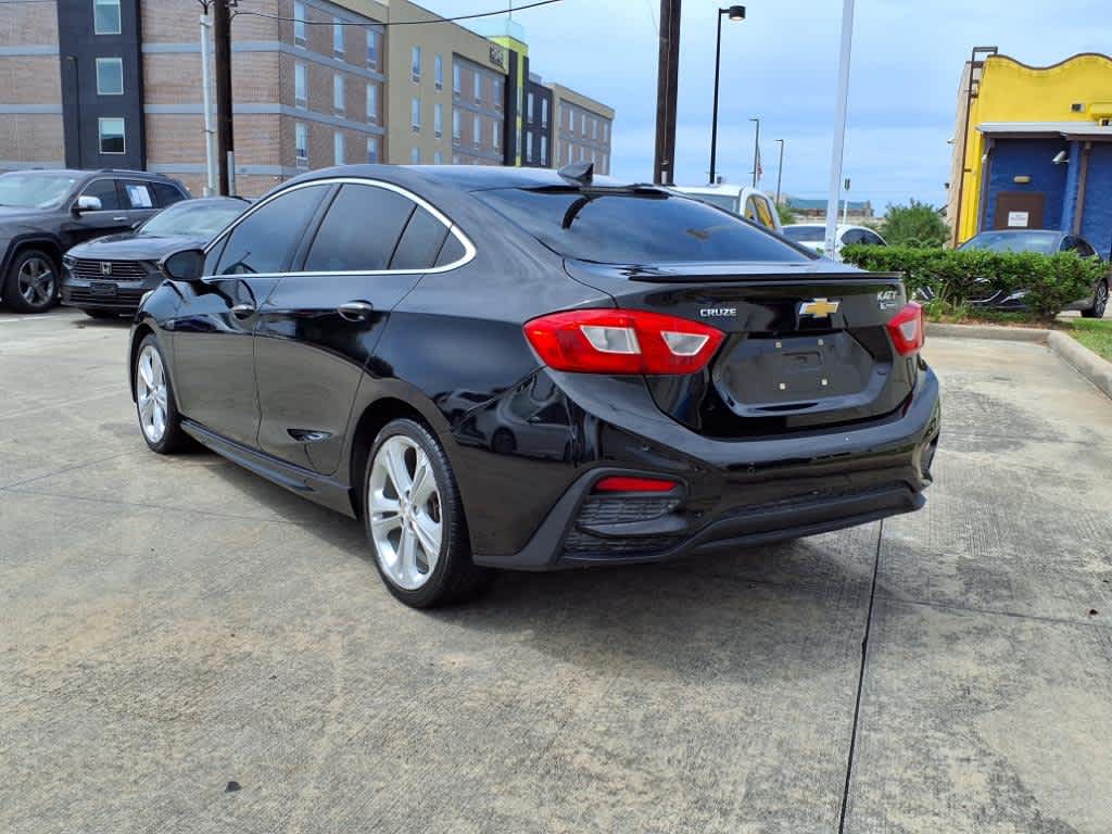 Thumbnail: 2016 Chevrolet Cruze - 4
