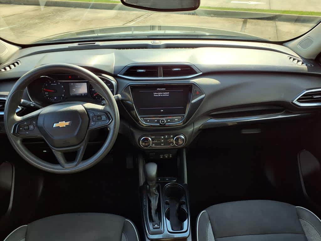 Thumbnail: 2023 Chevrolet TrailBlazer - 11