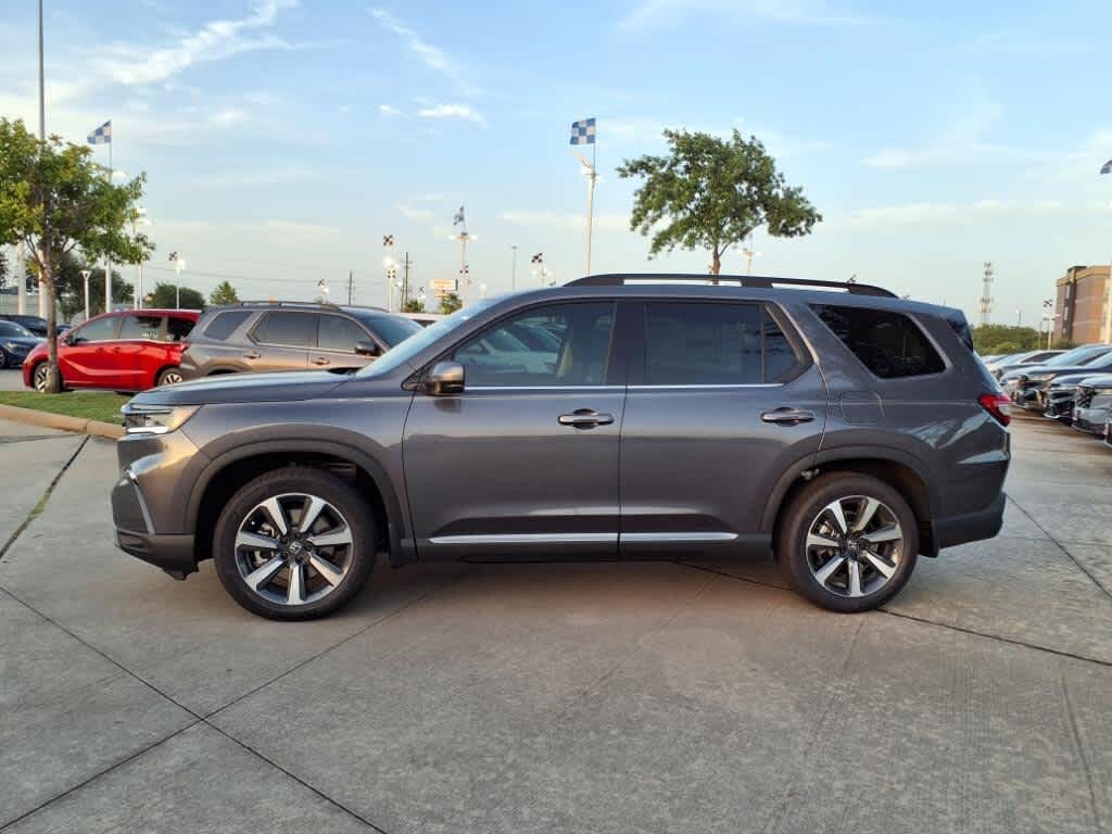 New 2025 Honda Pilot Touring SUV
