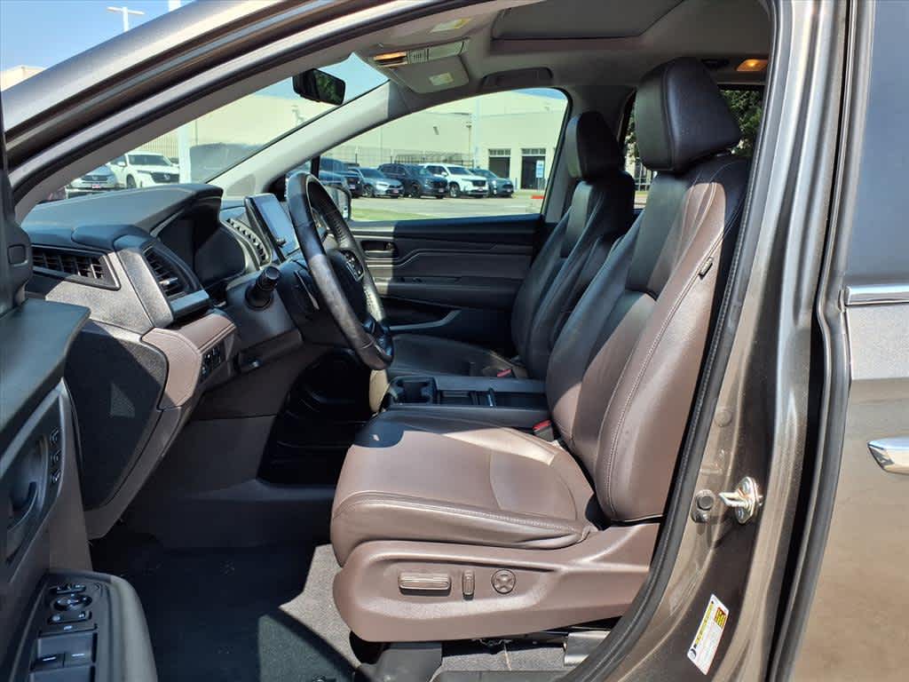 Thumbnail: 2018 Honda Odyssey - 11