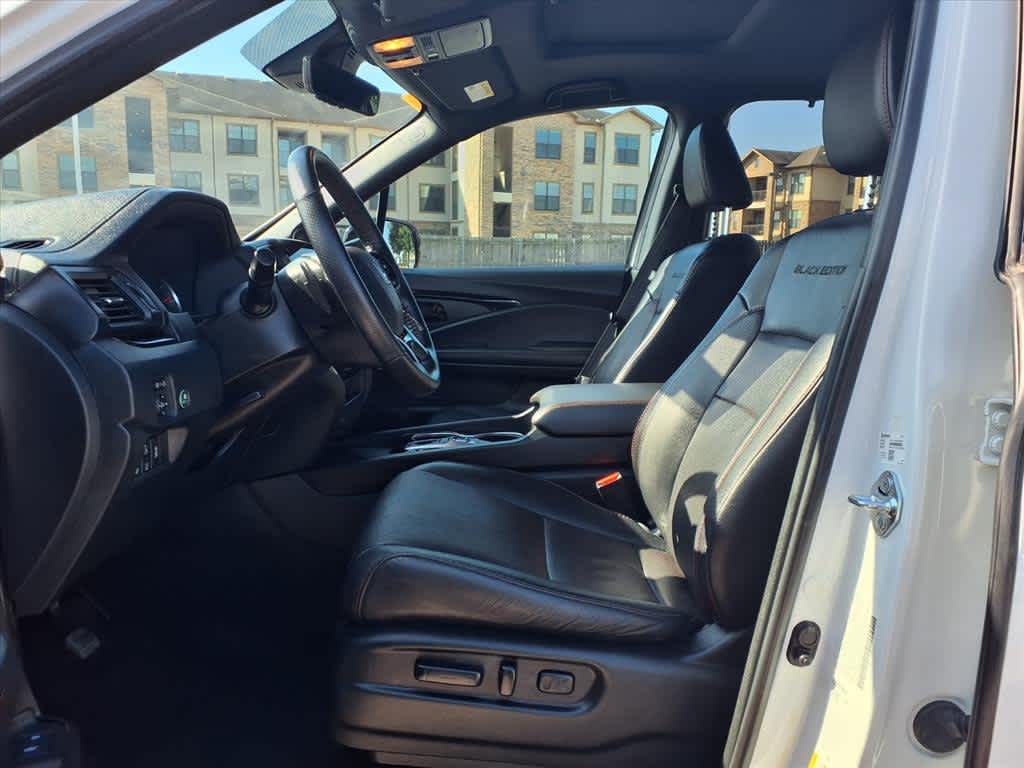 Thumbnail: 2024 Honda Passport - 11