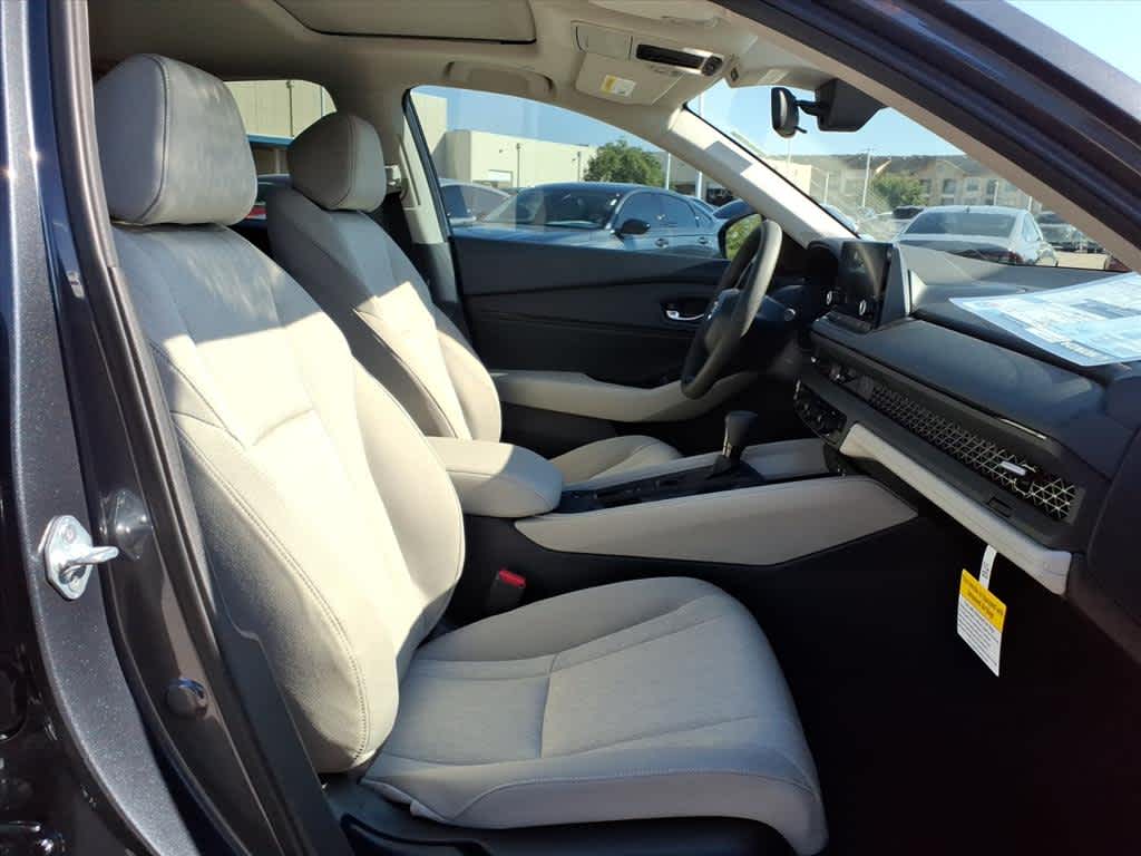 Thumbnail: 2025 Honda Accord - 14