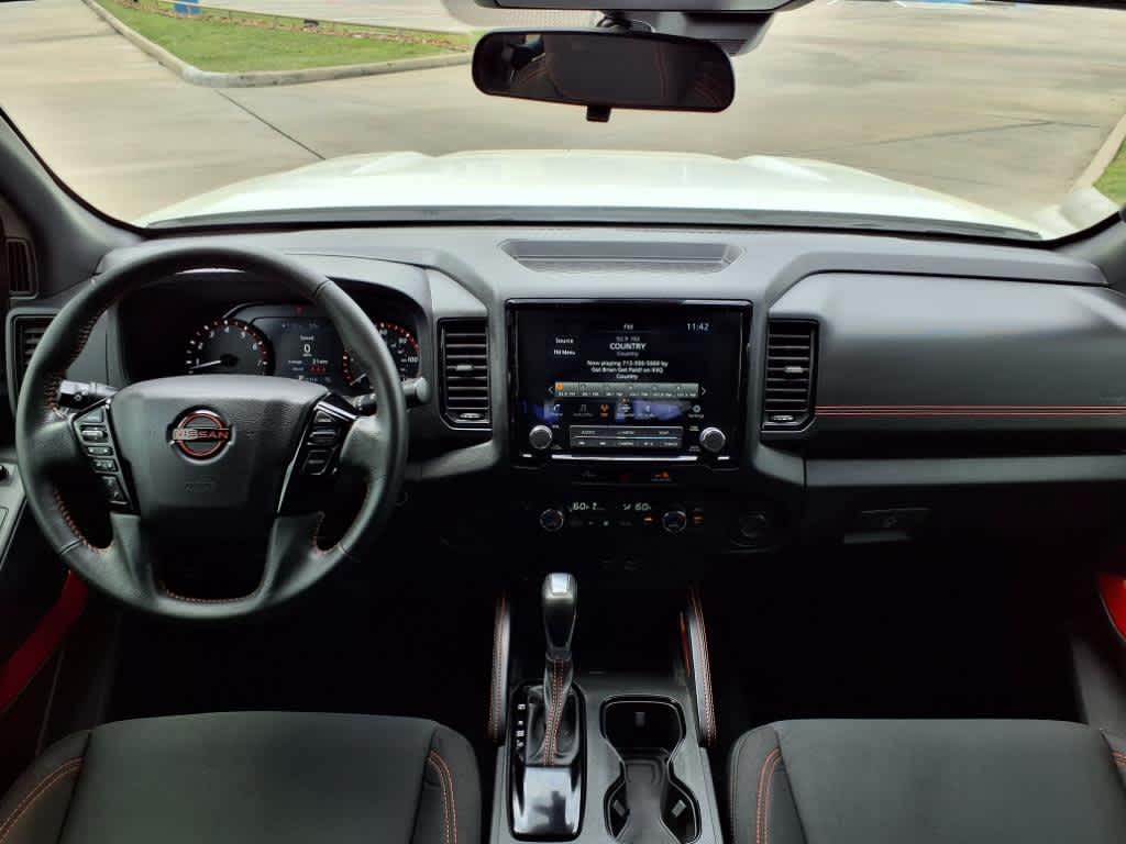 2024 Nissan Frontier PRO-X 10