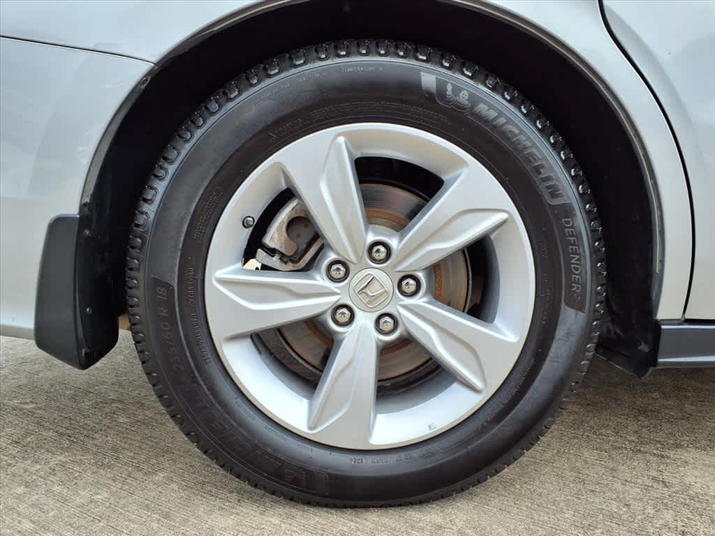 Thumbnail: 2018 Honda Odyssey - 10