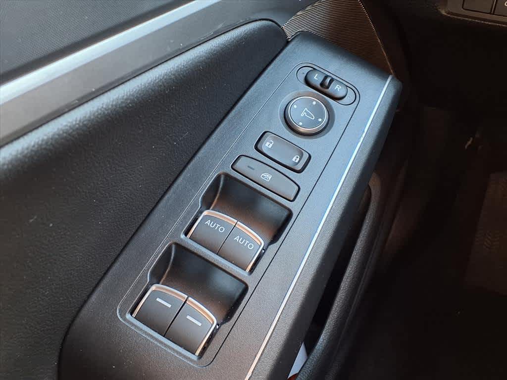 Thumbnail: 2025 Acura Integra - 27