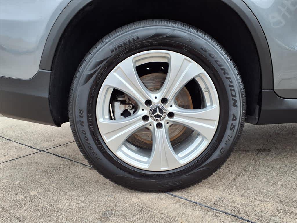 Thumbnail: 2018 Mercedes-Benz GLC - 10