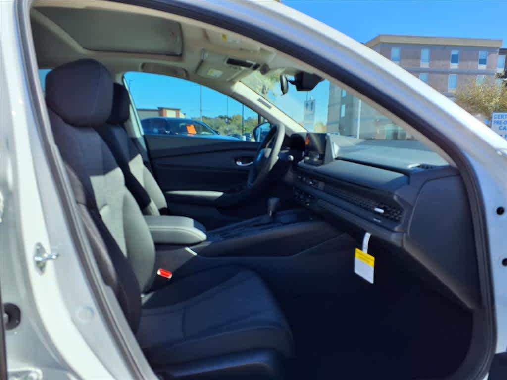 Thumbnail: 2025 Honda Accord - 14