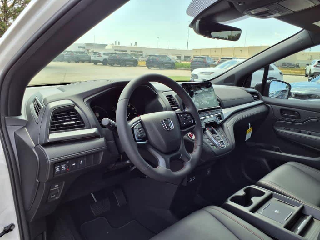 Thumbnail: 2025 Honda Odyssey - 2