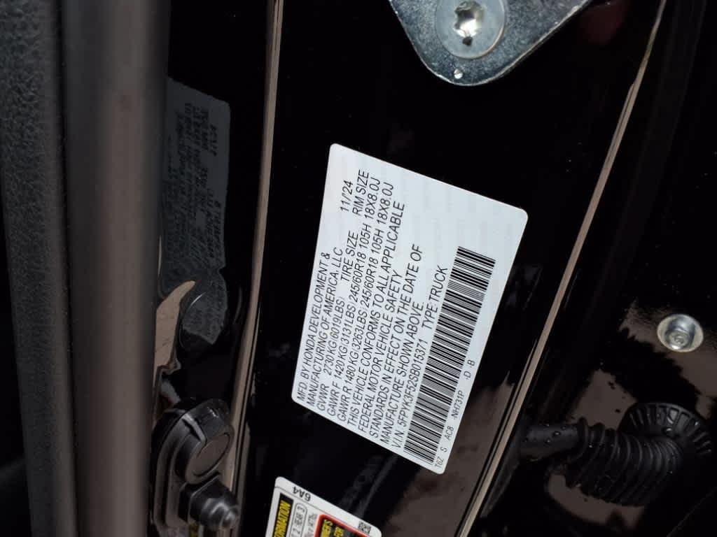 Thumbnail: 2025 Honda Ridgeline - 21