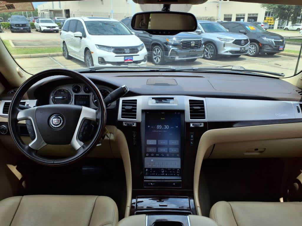 Thumbnail: 2013 Cadillac Escalade - 10