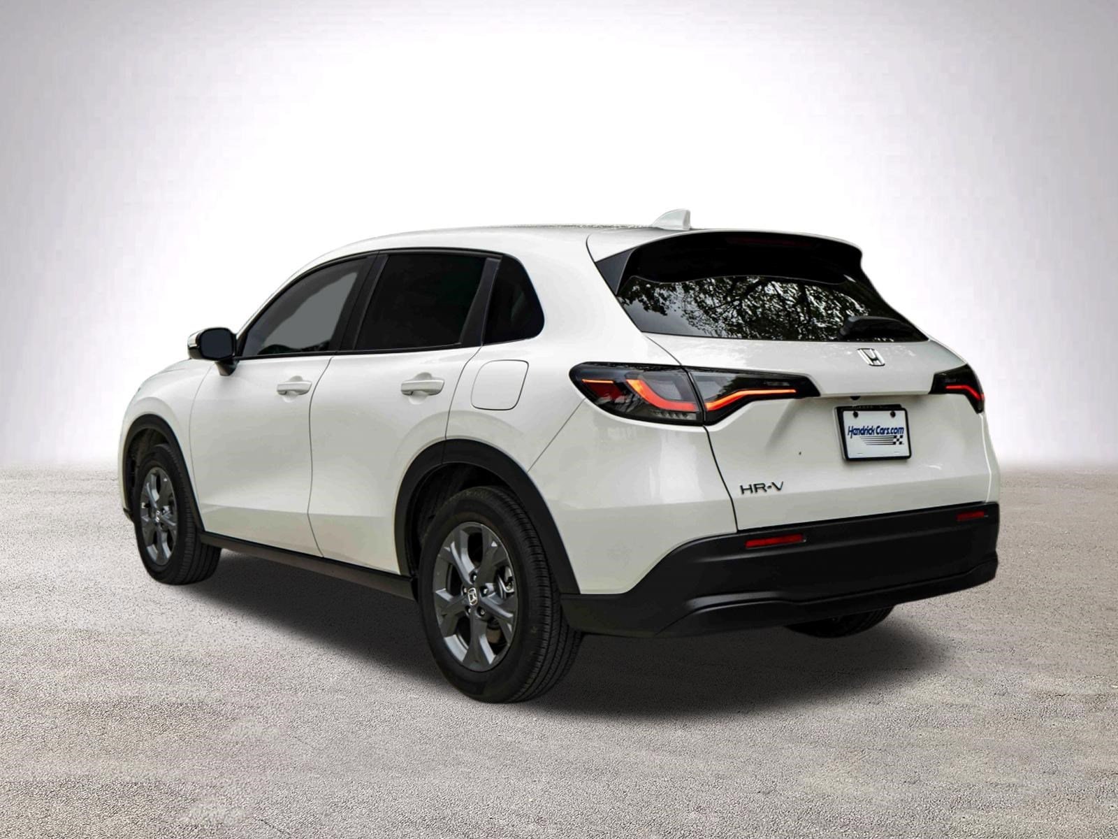 2026 Honda HR-V LX photo 5