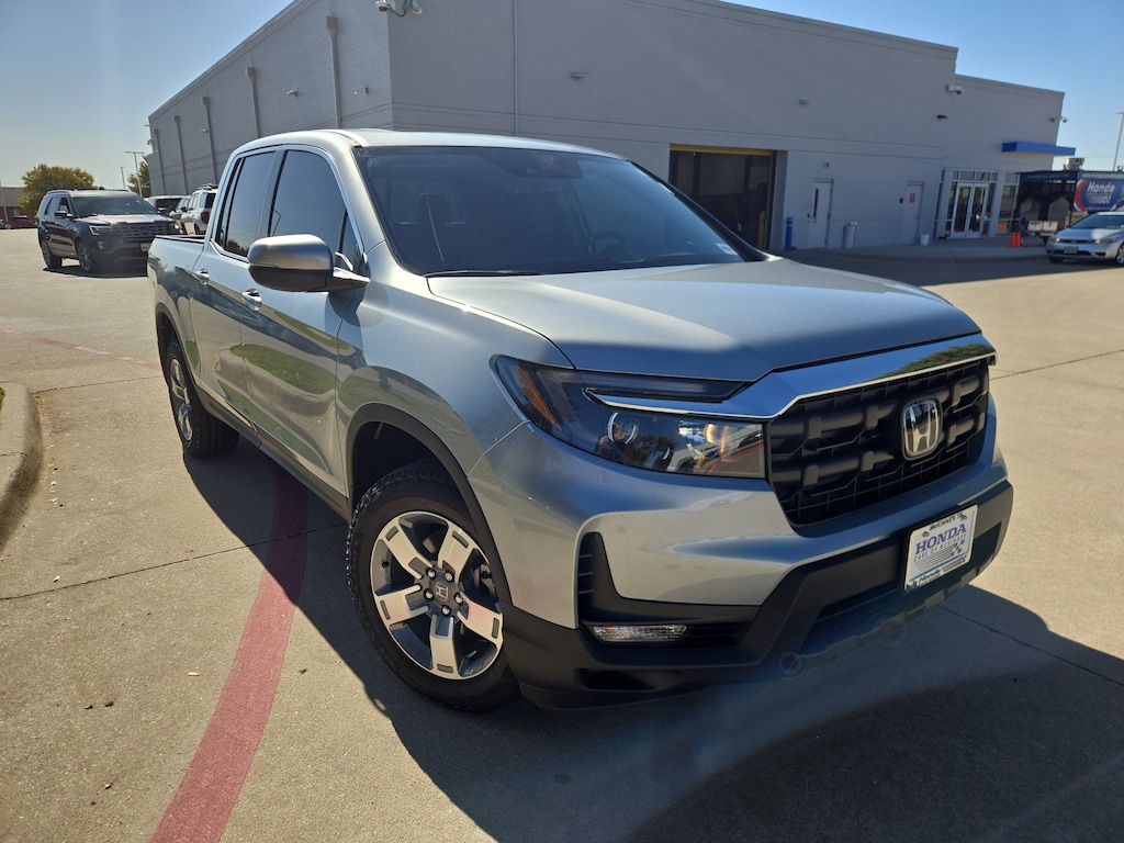 New 2026 Honda Ridgeline RTL Pickup