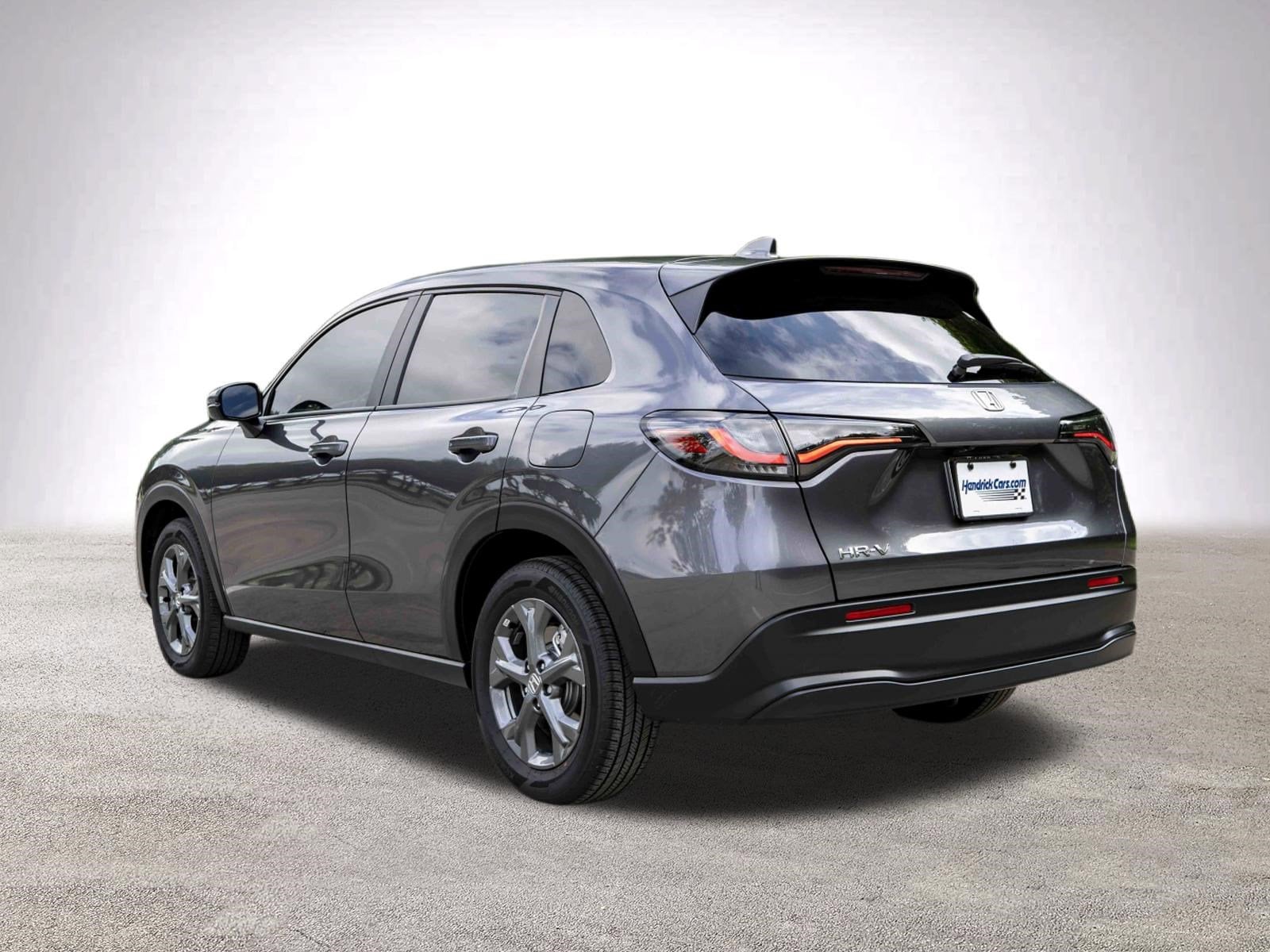 2026 Honda HR-V LX photo 5