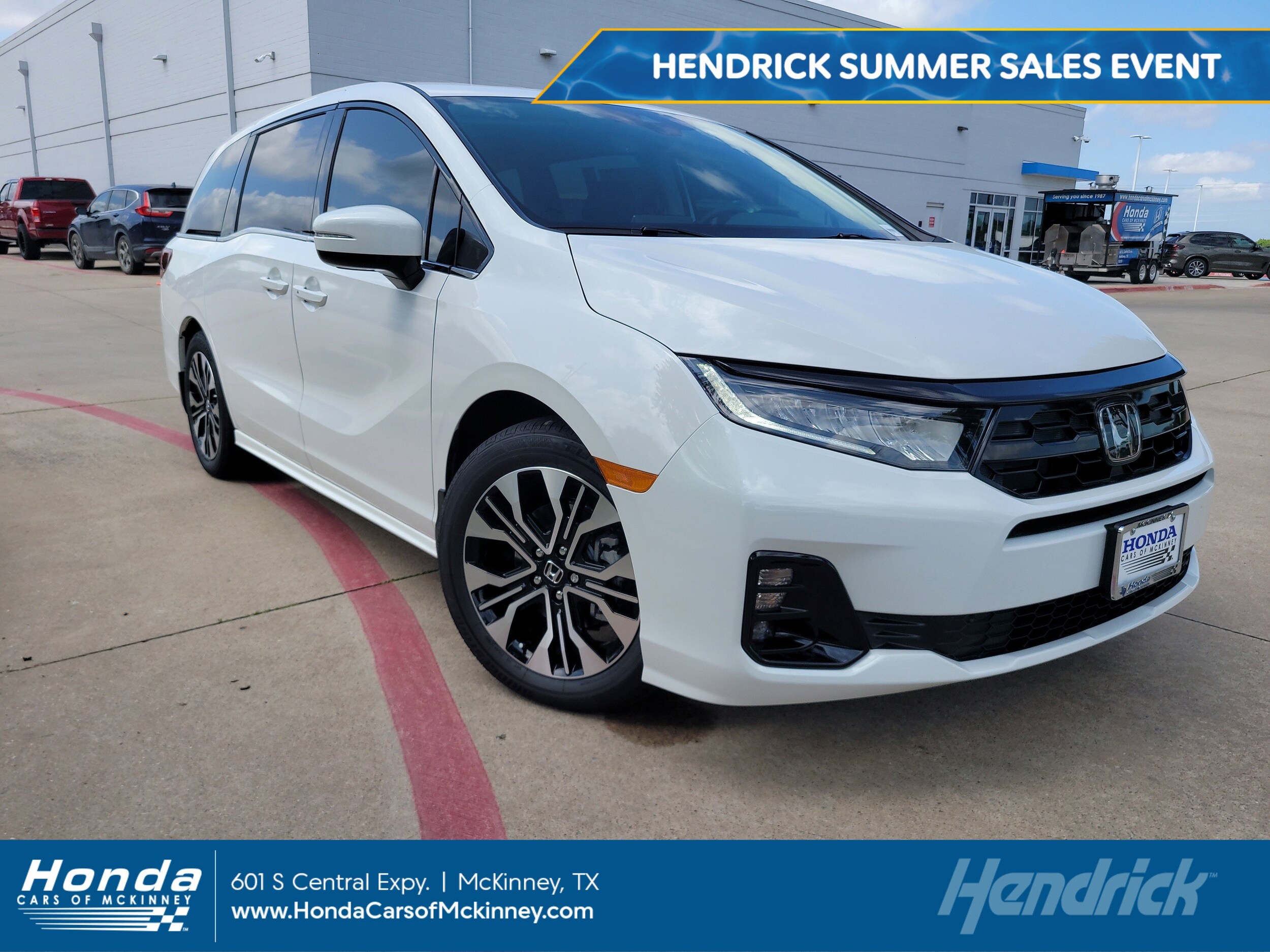 2026 Honda Odyssey Elite's photo