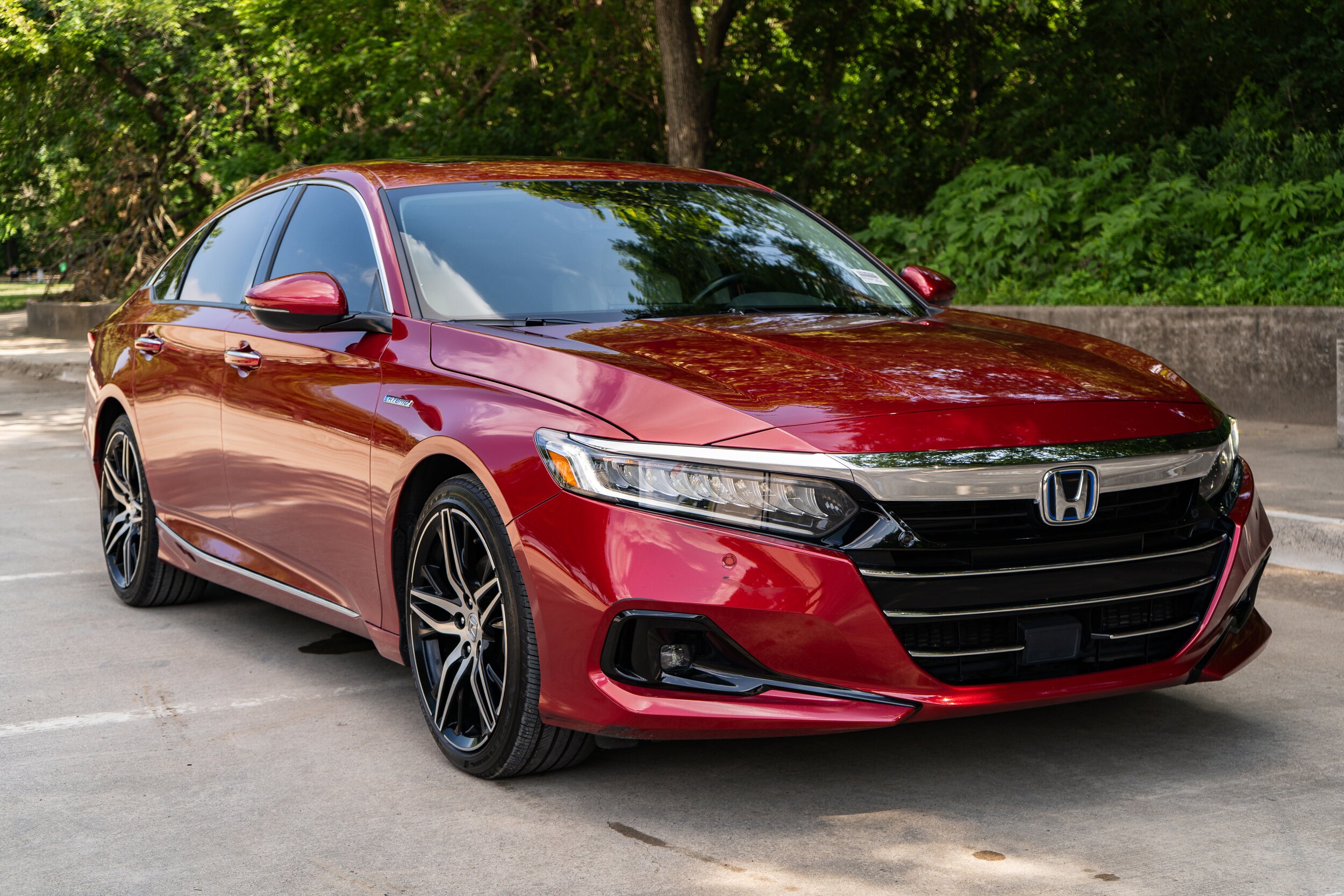 Certified 2022 Honda Accord Hybrid Touring with VIN 1HGCV3F90NA011394 for sale in Mckinney, TX