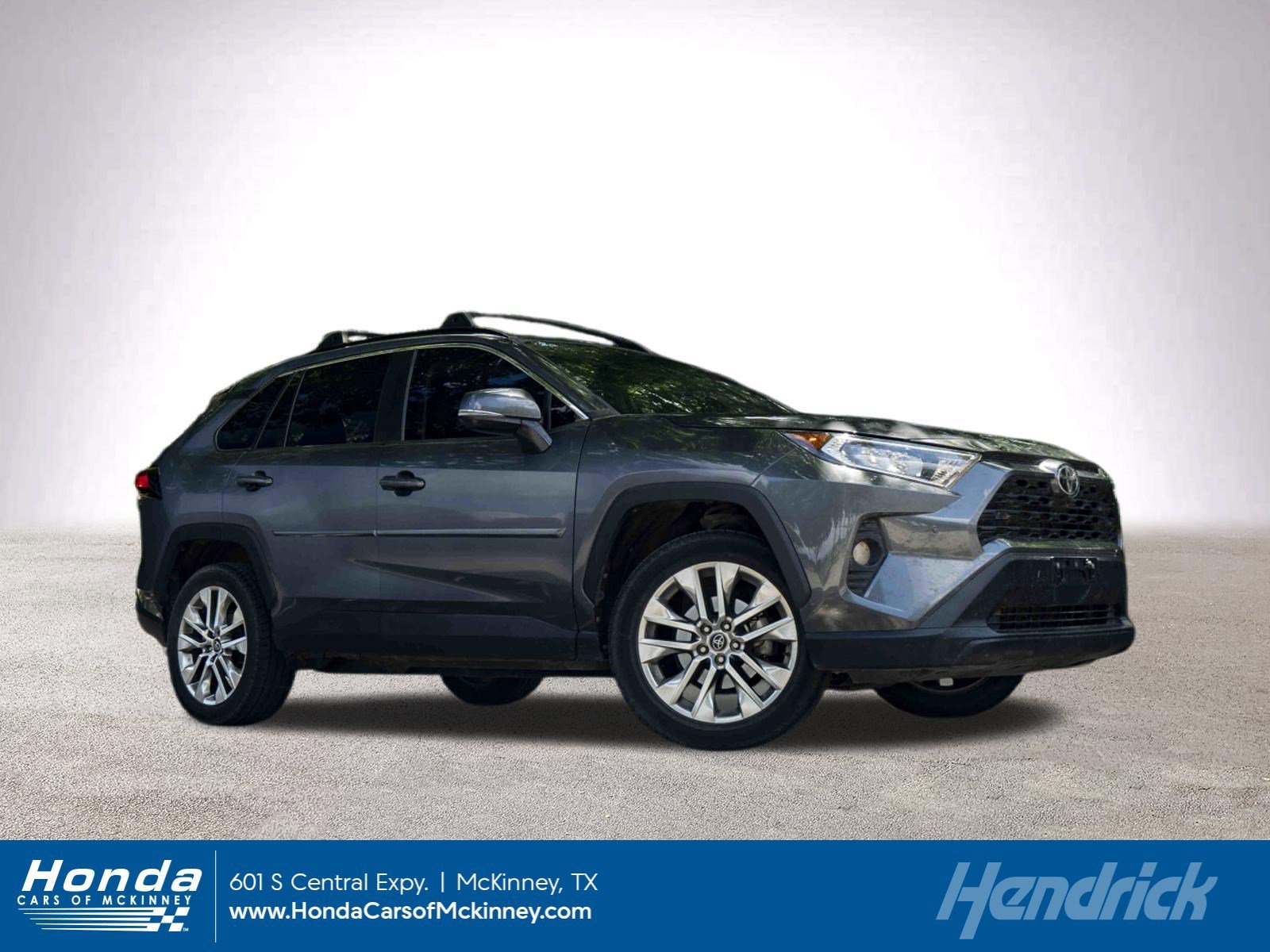 2020 Toyota RAV4 XLE Premium FWD's photo