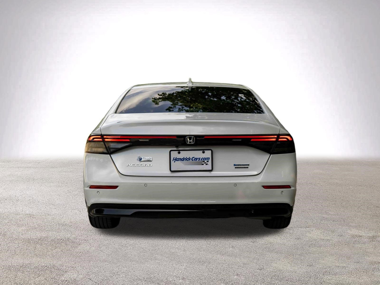 2023 Honda Accord Hybrid Touring photo 6