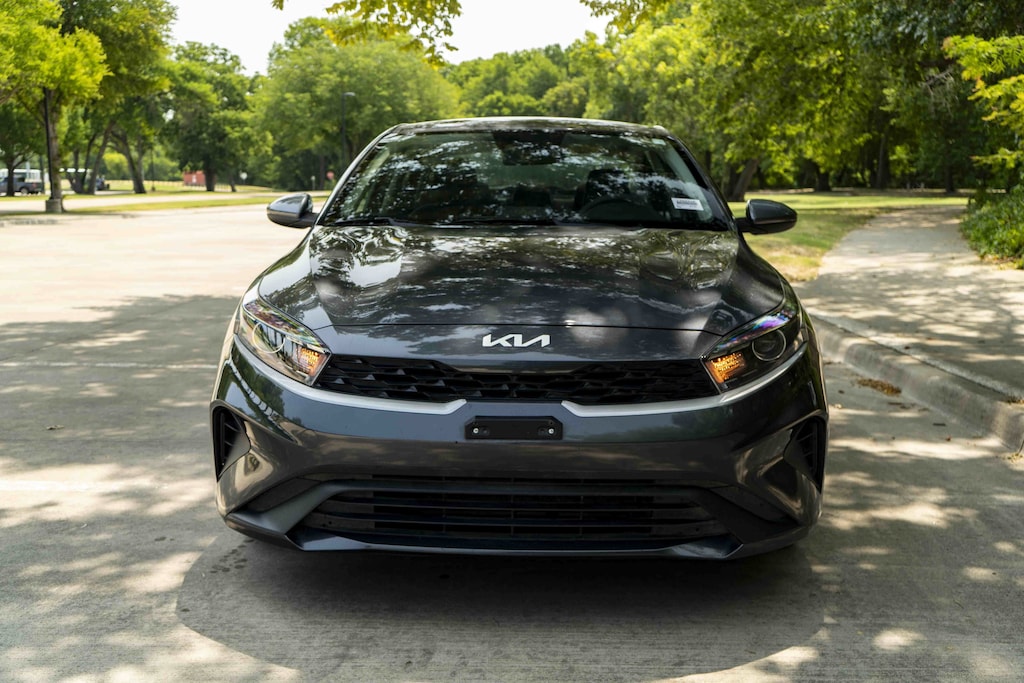 Used 2023 Kia Forte LXS Sedan