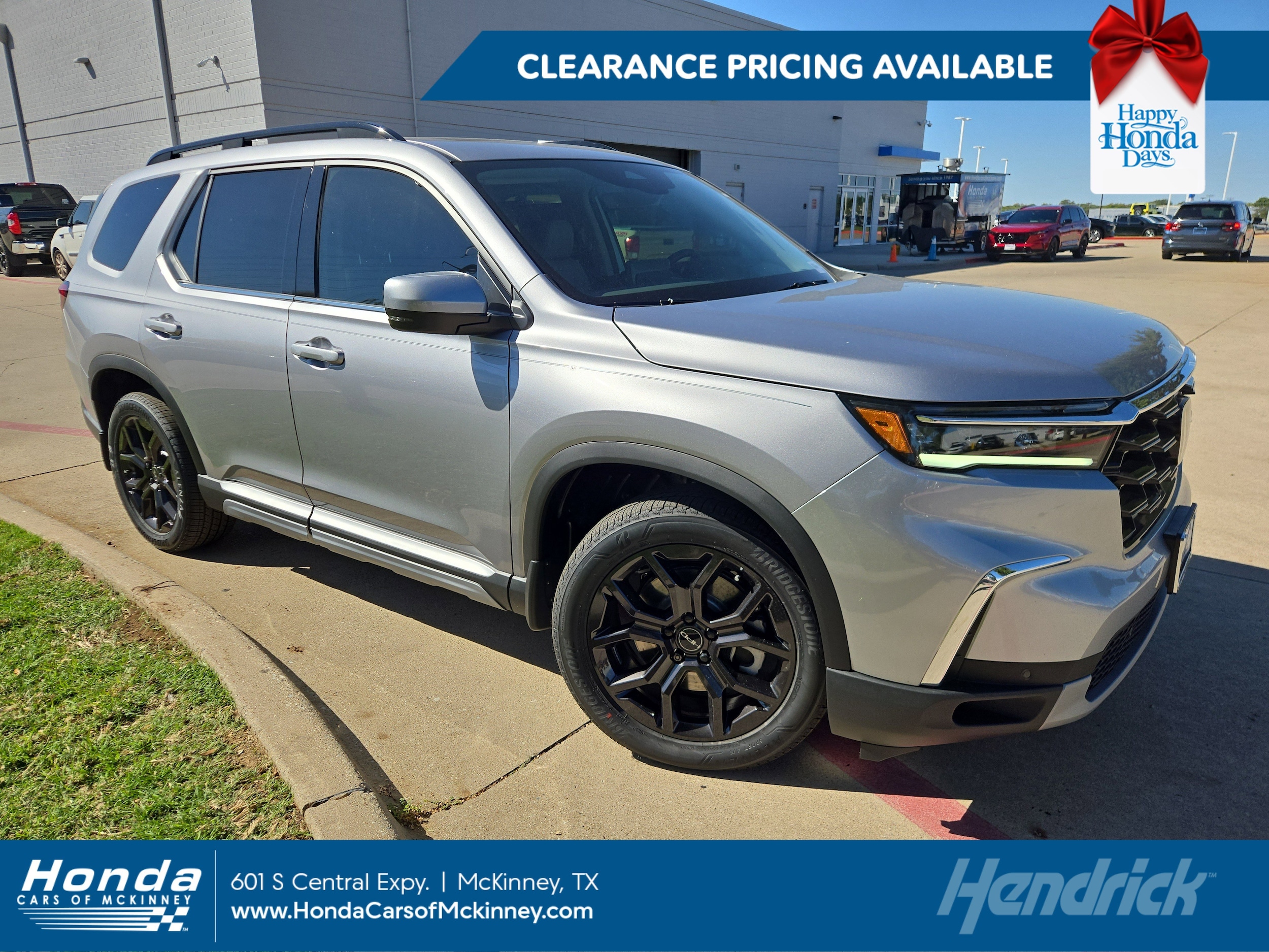 2025 Honda Pilot Touring's photo