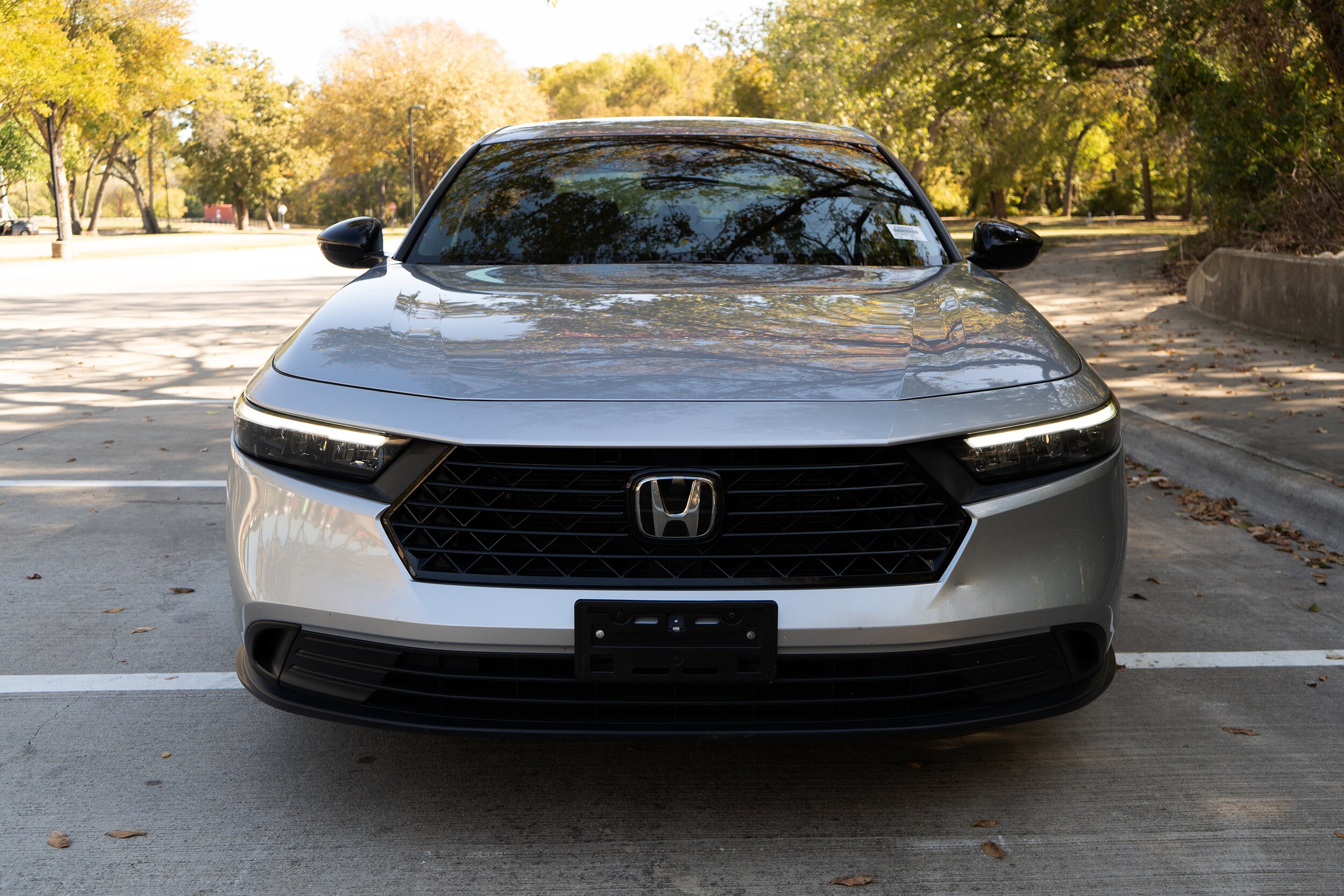2023 Honda Accord Hybrid Sport photo 2