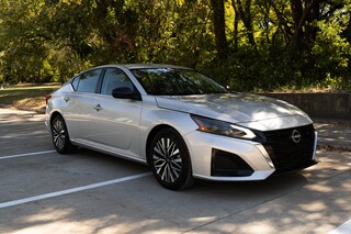 2024 Nissan Altima 2.5 SV Sedan