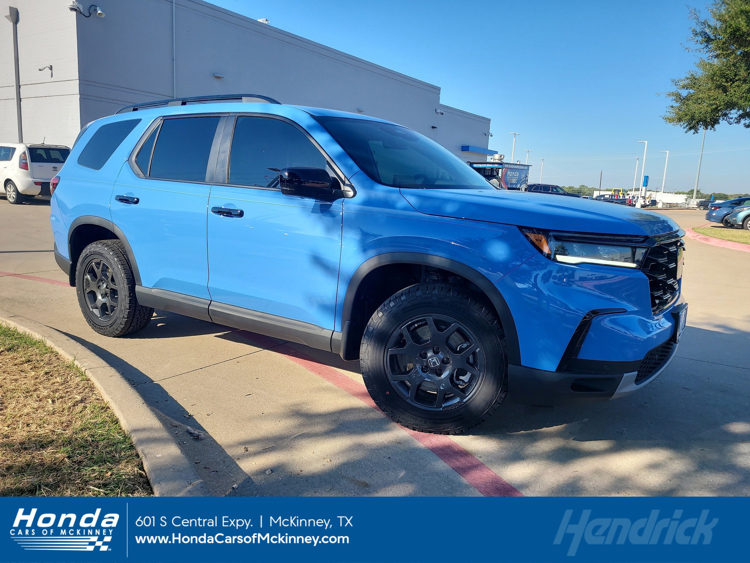 2025 Honda Pilot TrailSport's photo