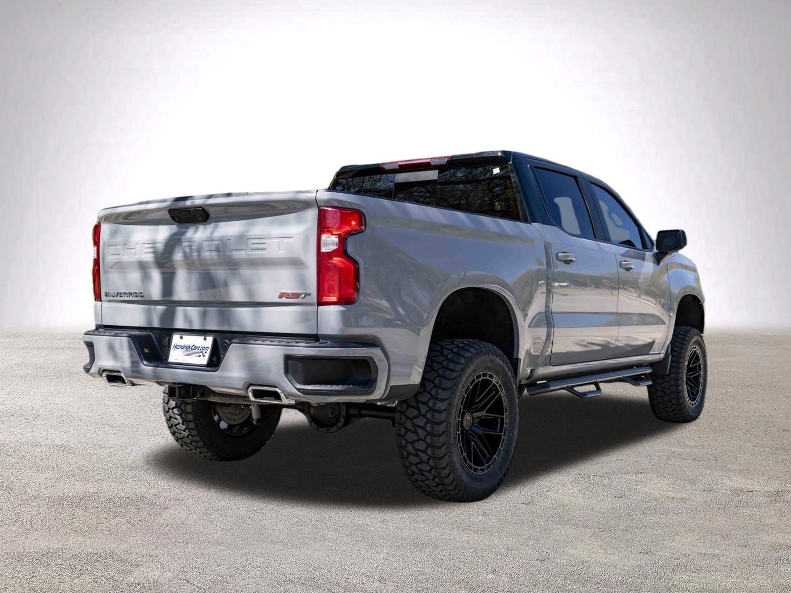 2025 Chevrolet Silverado 1500 RST photo 3