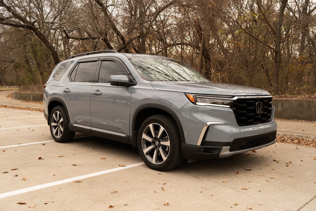 Certified 2025 Honda Pilot Elite SUV