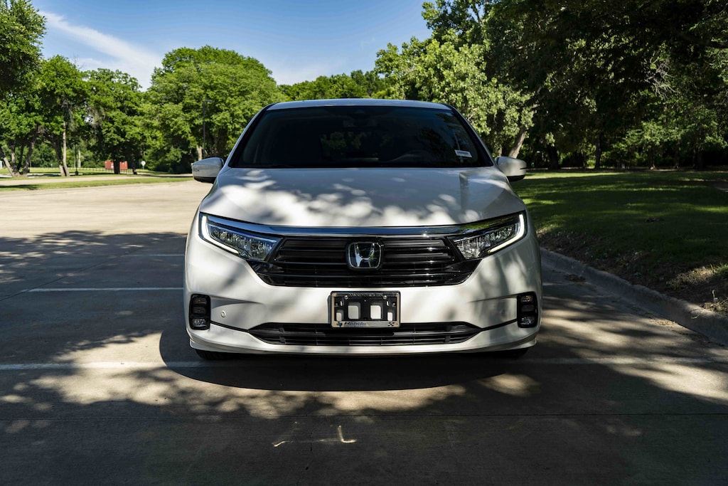 Certified 2024 Honda Odyssey Touring Minivan