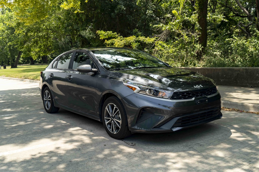 Used 2023 Kia Forte LXS Sedan