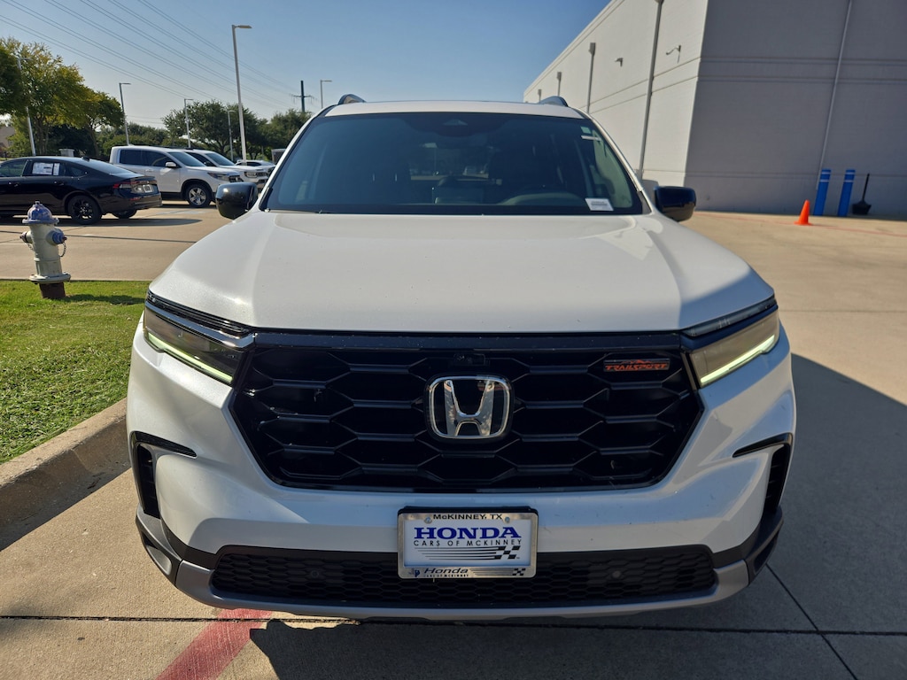 New 2025 Honda Pilot TrailSport SUV