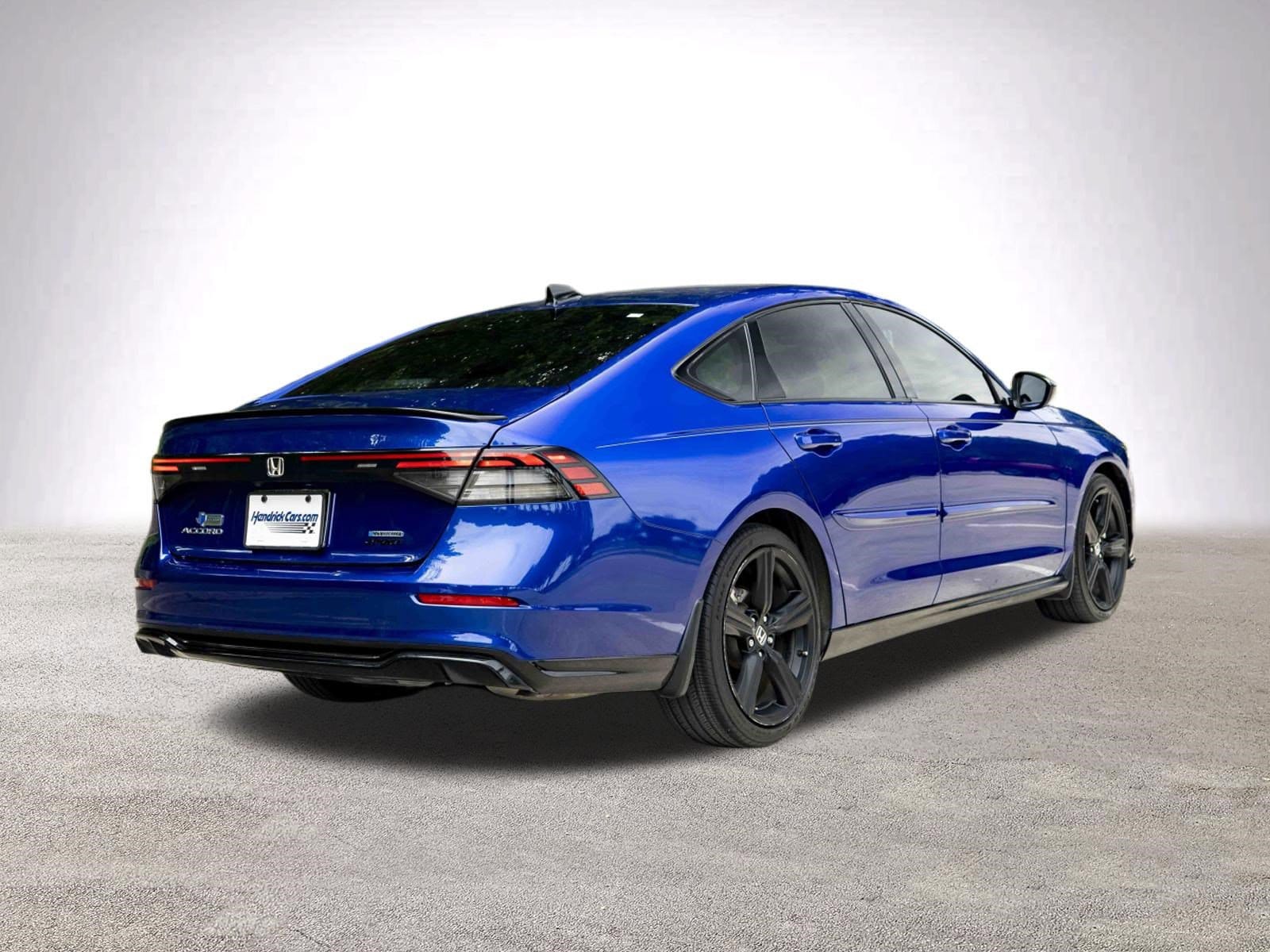 2023 Honda Accord Hybrid Sport-L photo 3