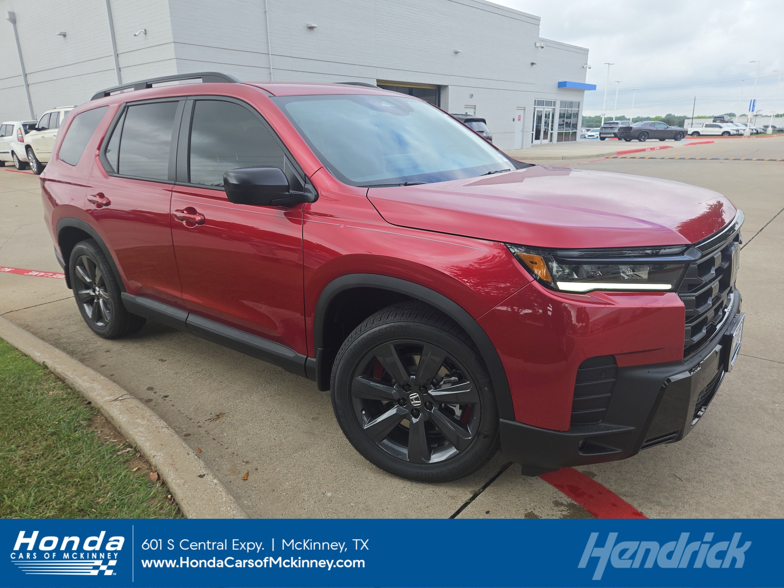 2026 Honda Pilot Sport 2WD's photo
