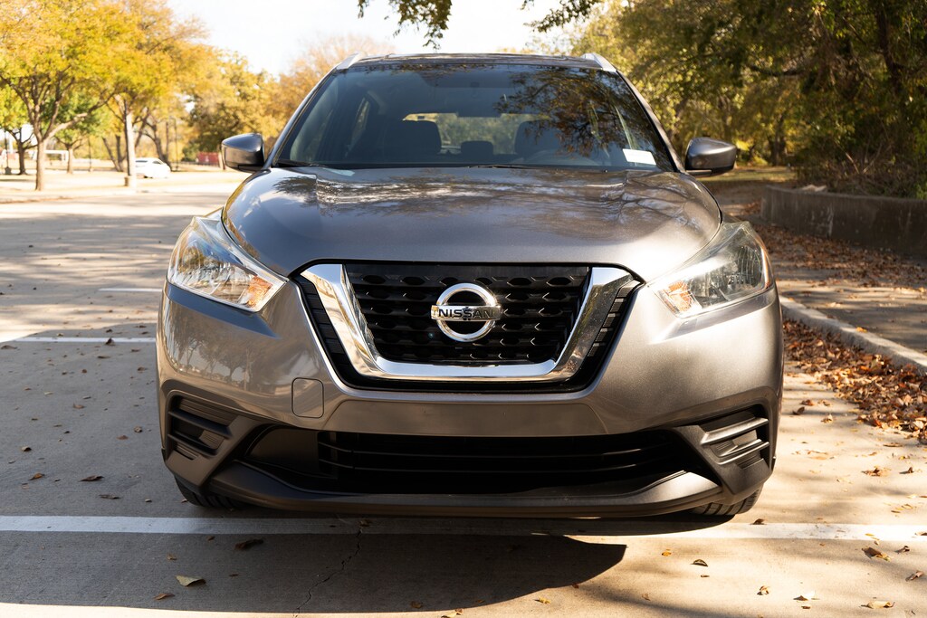 Used 2018 Nissan Kicks SV SUV