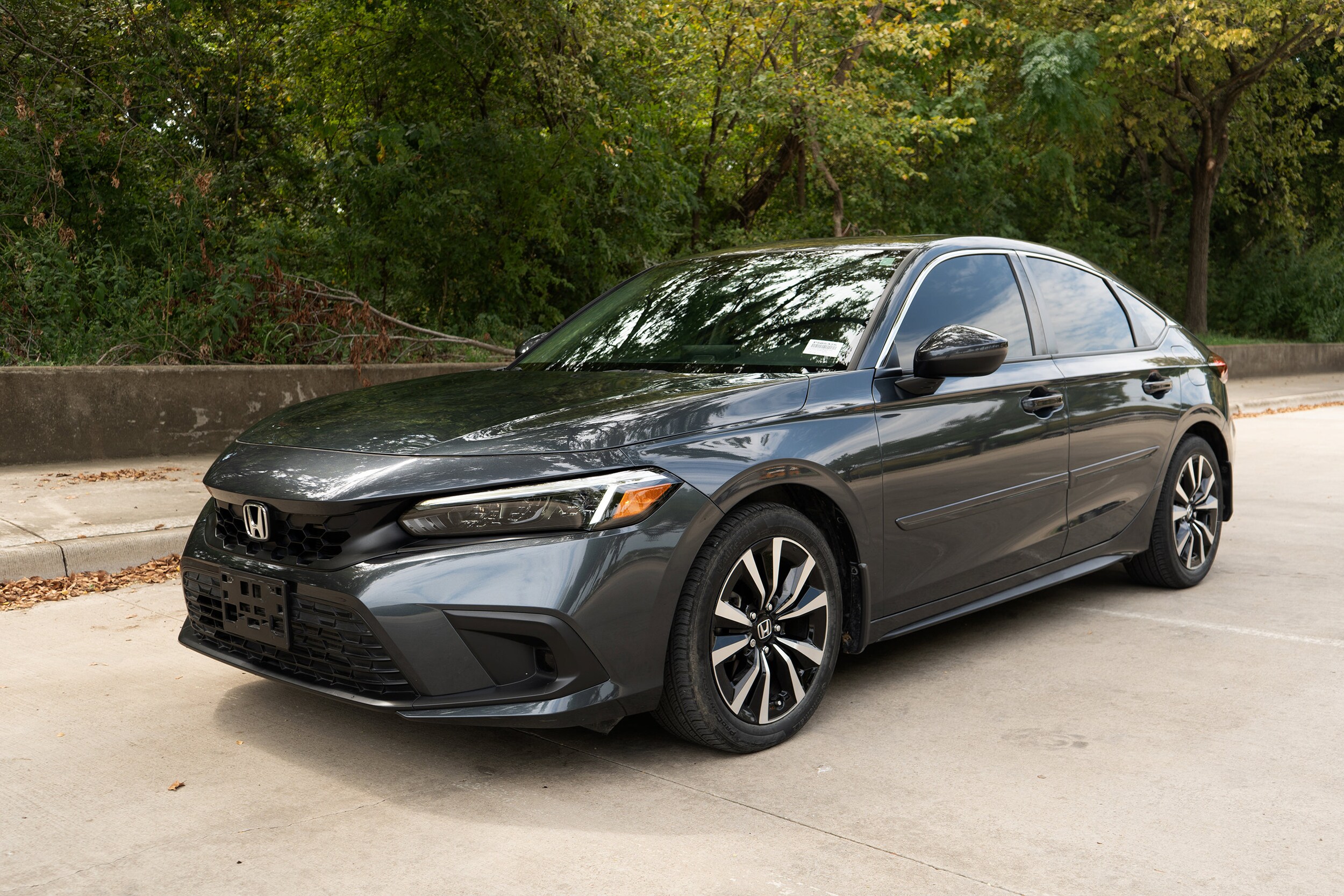 2023 Honda Civic EX-L Hatchback photo 3