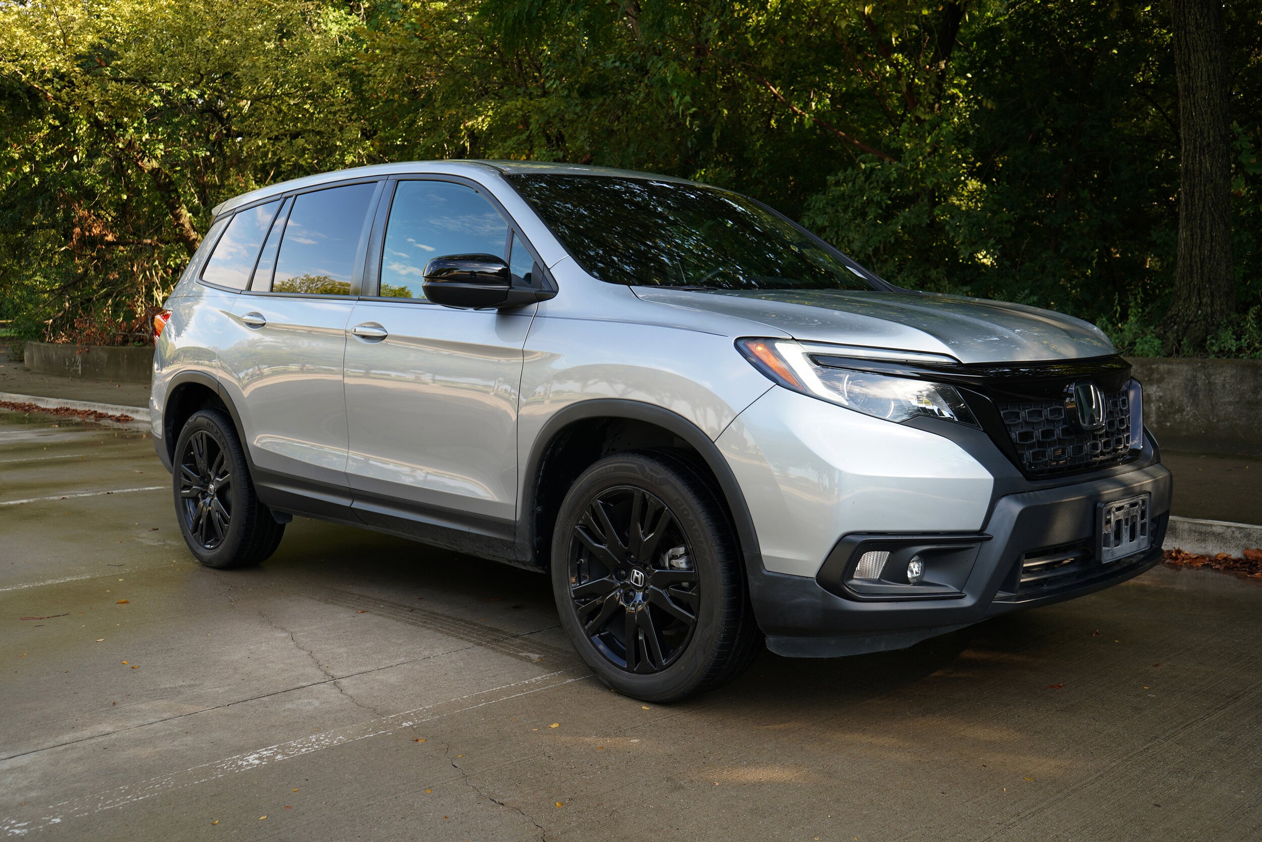 2021 Honda Passport Sport photo 2