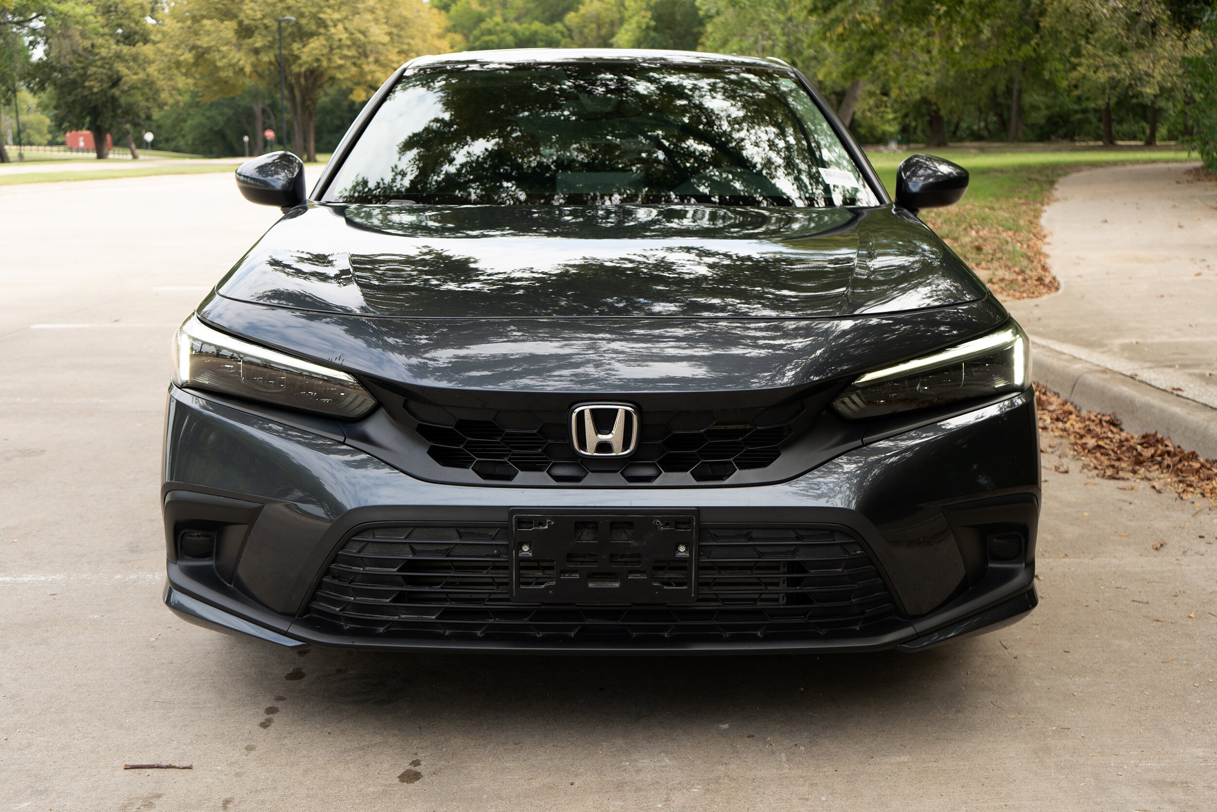 2023 Honda Civic EX-L Hatchback photo 2