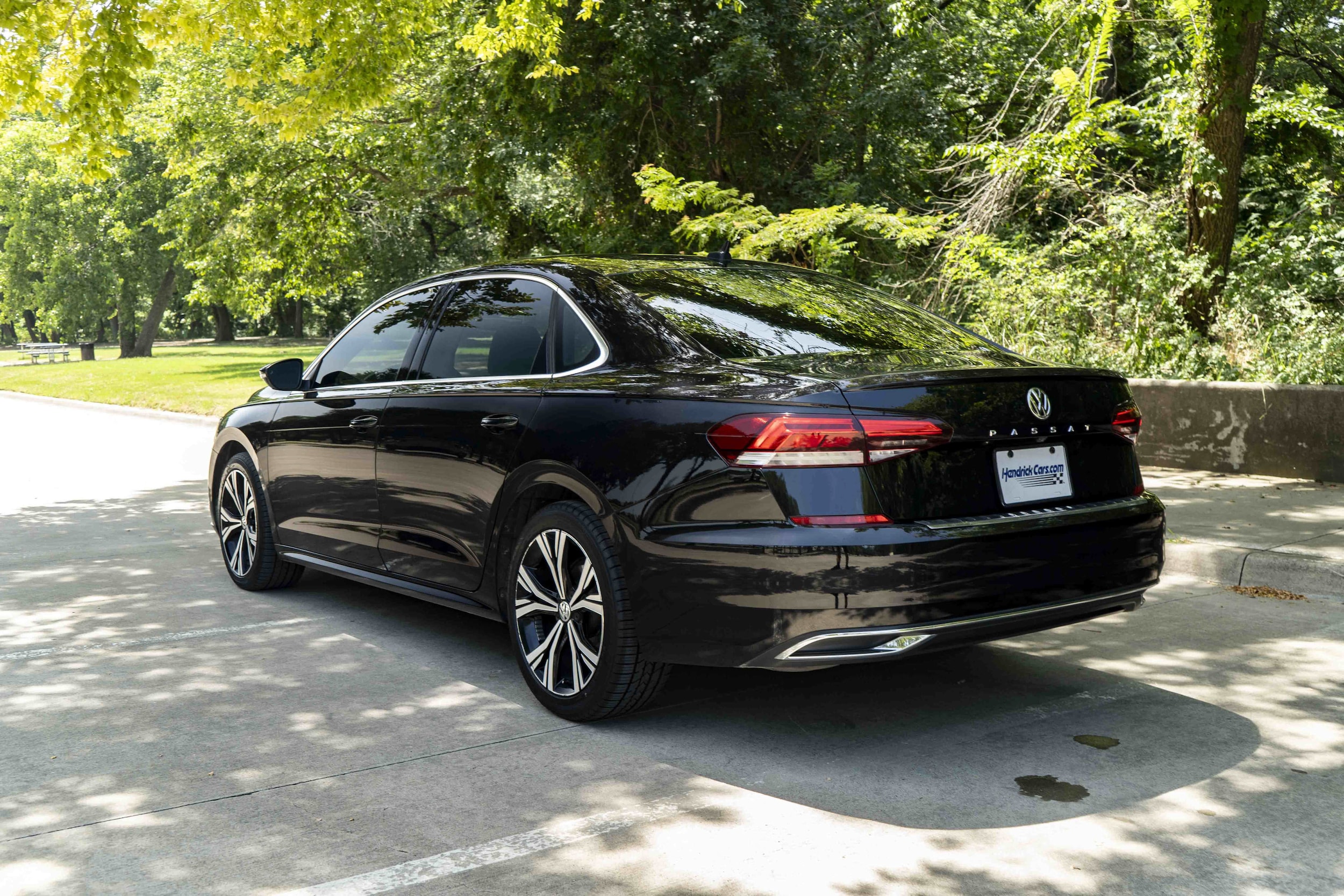 Volkswagen Passat 2.0T SE