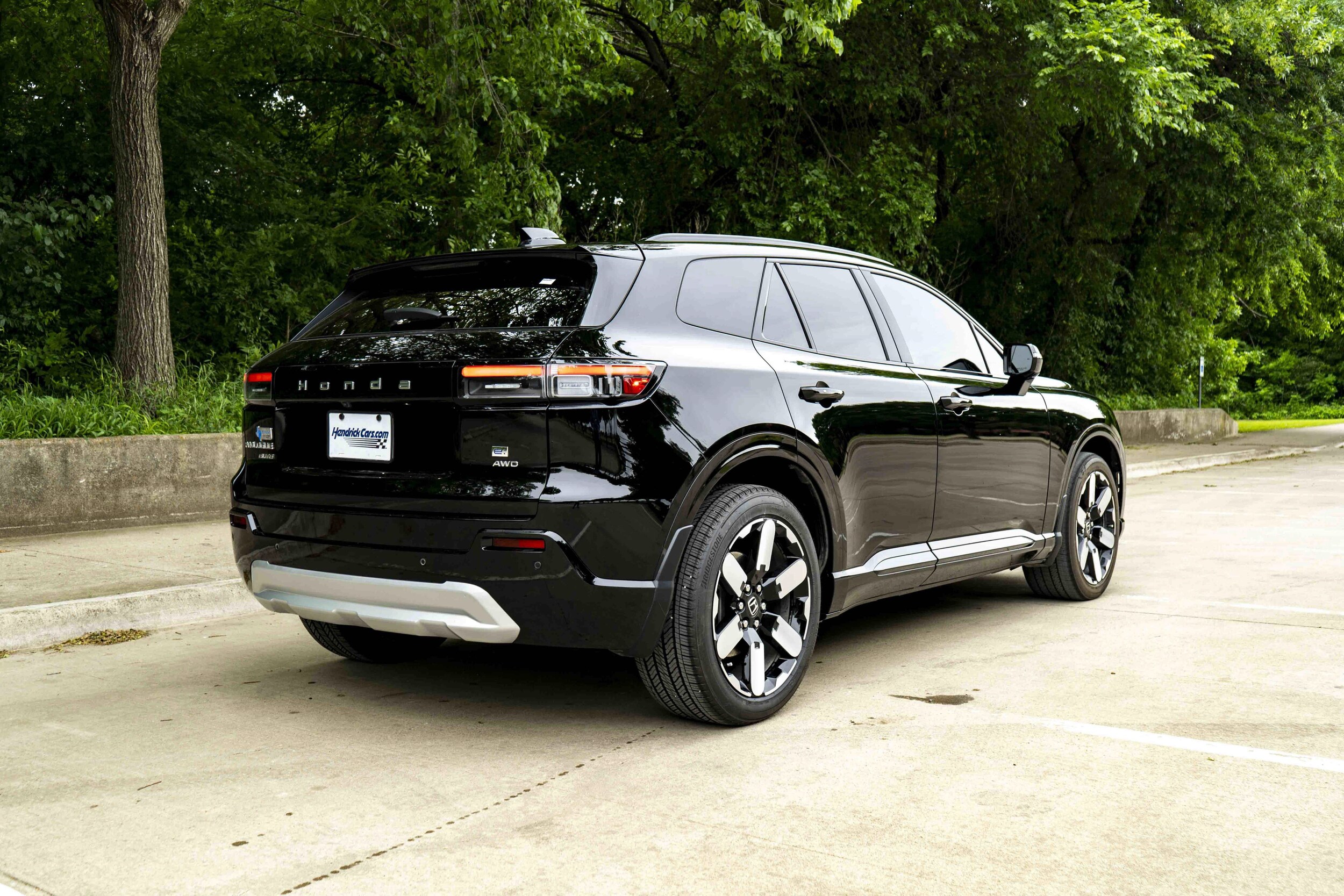 2024 Honda Prologue Elite photo 3