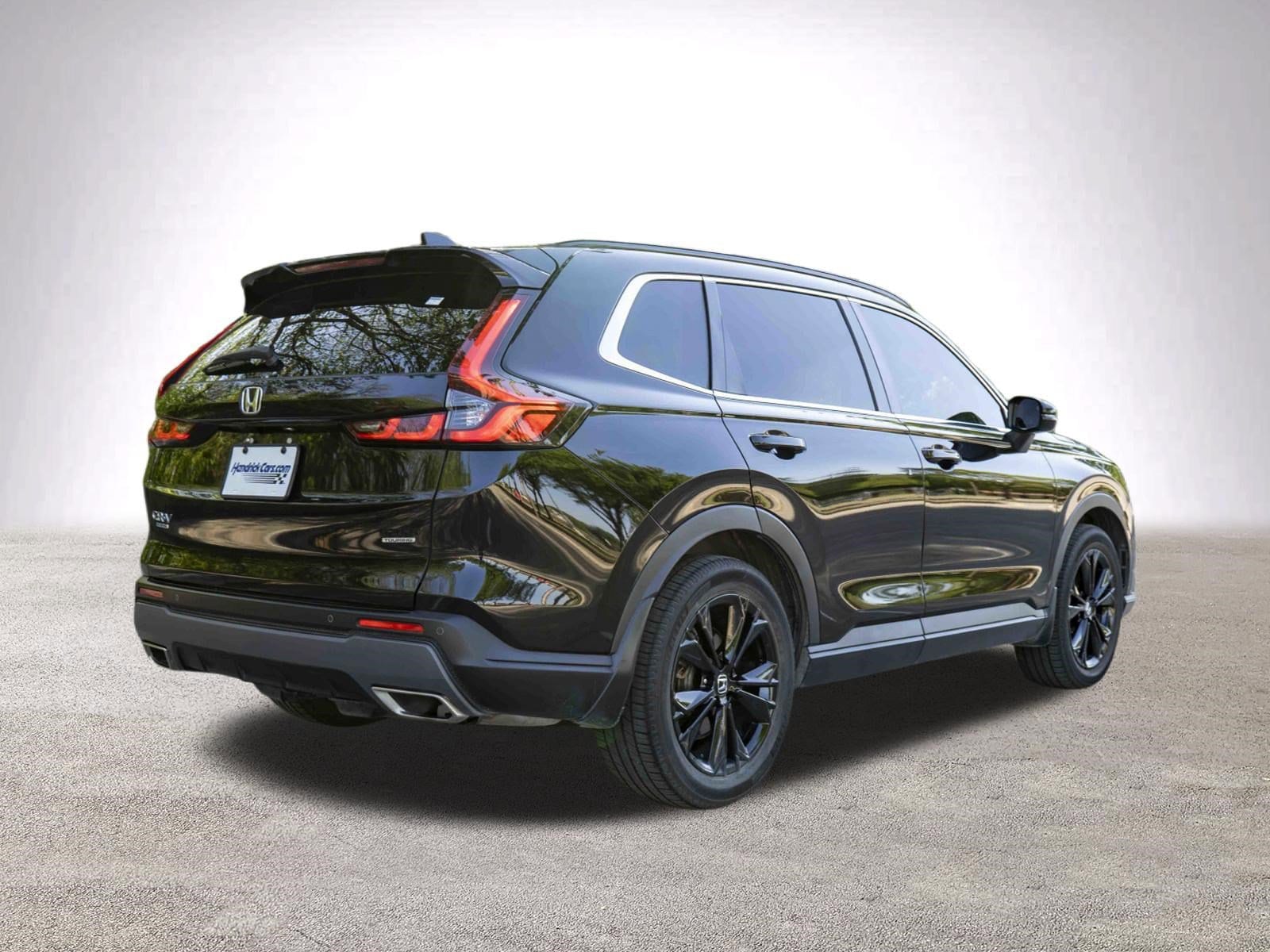 2023 Honda CR-V Hybrid Sport Touring photo 3