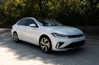 2025 Volkswagen Jetta SEL Sedan